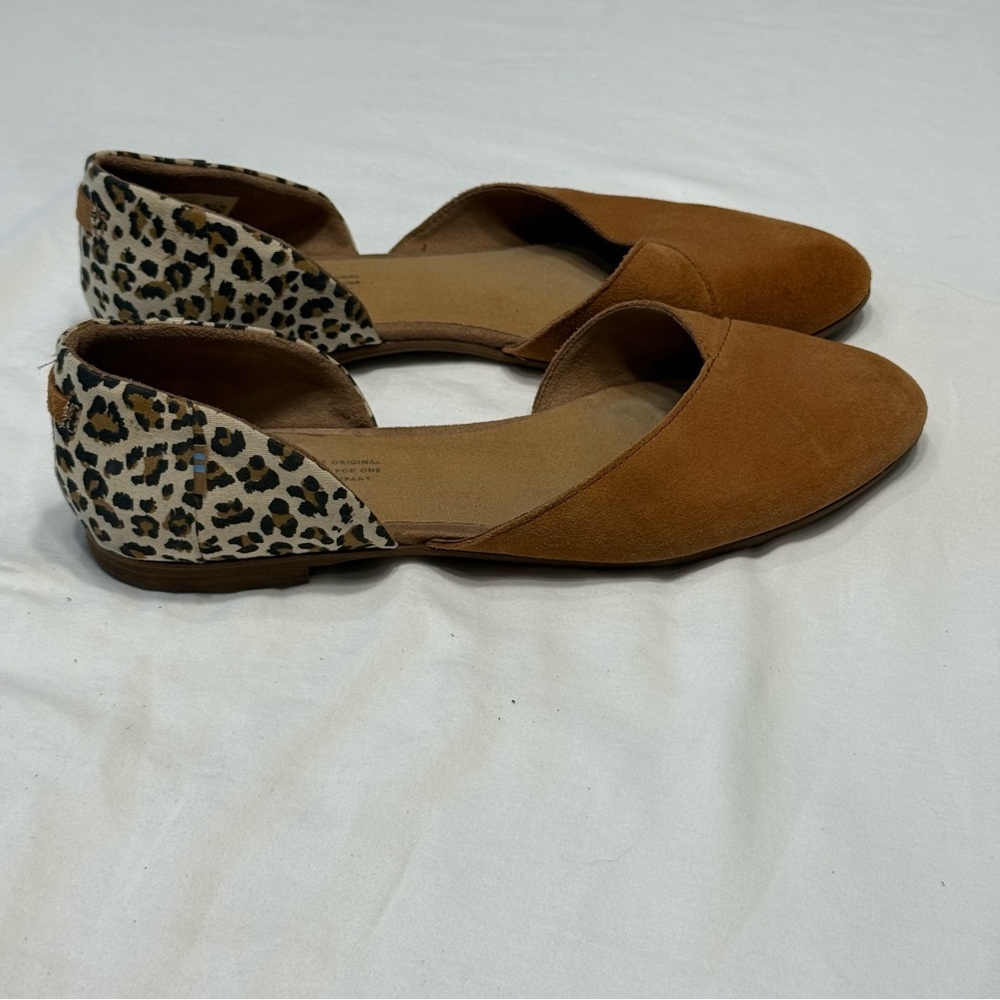 Toms Julie Leopard D’Orsay Brown Suede Flats Women’s Size 10